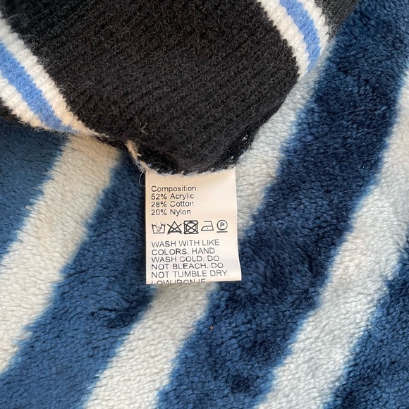 S Striped Drop Shoulder Oversized Sweater - Picture 2 of 3